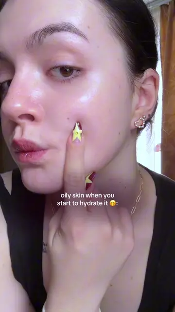 go have a cup of water if you’re reading this 👀 #oilyskin #dehydratedskin #clea