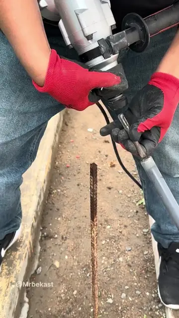 🤯 This Makes Driving Rebar Into the Ground So Easy! Genius Rotary Hammer Attach