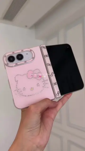 just a girl and her iPhone duo🎀✨#iphoneduo #girlythings #hellokitty #hellokitty