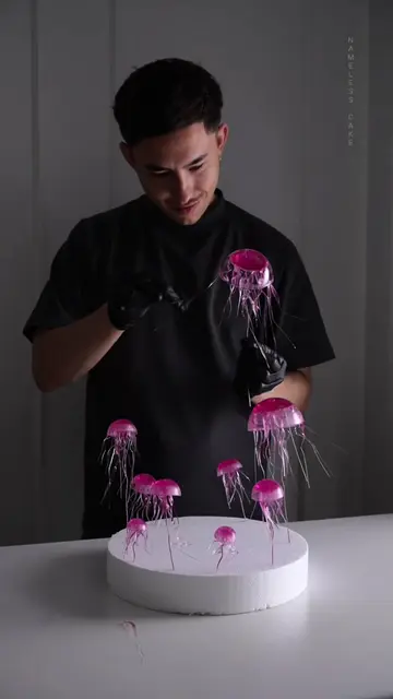 @Nameless cake creates cakes that look more like carefully crafted sculptures th