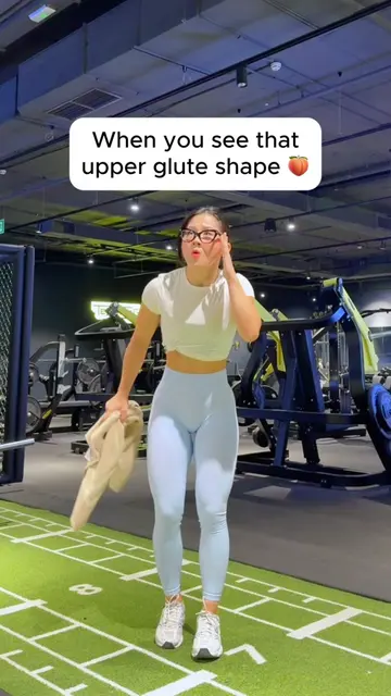 3 exercises to add to your upper glute training 🍑 1️⃣ Hip thrust 2️⃣ 45° hip ex