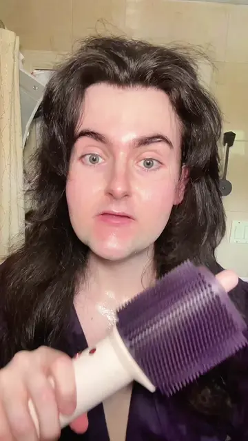 Dyson Air Smooth review + demo: this is NOT user error. 😭 After a second attemp