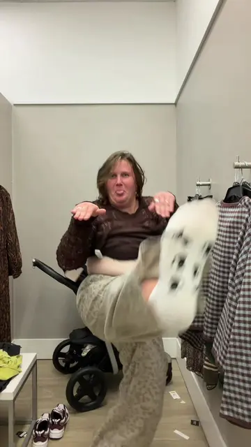 Realistic clothing try-on at @Kohl’s in the fitting room! There are SO MANY exam