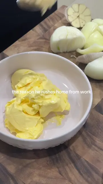 the secret’s in the garlic butter 🧄🧈 part 1: the prep 🤌🏼 #roastchicken #home
