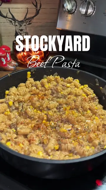 One pot, creamy, cheesy, smoky and a little sweet from the corn. 🥰  #stockyardb