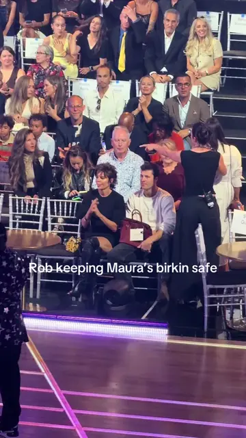 Robby Bobby and lisa rinna are in the ballroom! @Dancing with the Stars #DWTS @M