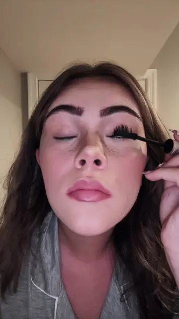 Mascara- tarte tarllette tubing mascara XL #clumpymascara #eyemakeup #unlockmyli