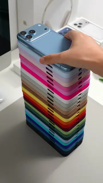 Ready for your new iPhone 18 Pro Max? Let's find its perfect color match. 📱👀 #