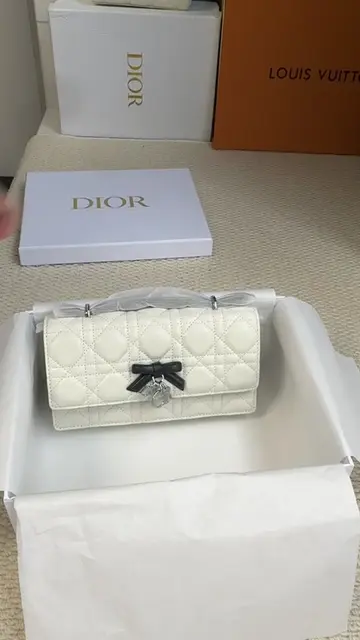 #fashionbags #luxurybags #handbag #dior #diorbag 