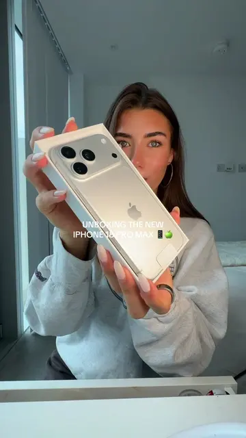 Replying to @imogen-jane THIS IS THE BEST DAY EVAAAA #newiphone #iphone18 #iphon