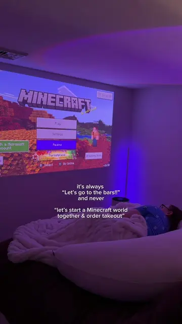 this Minecraft world isn’t gonna build itself 😞🫶🏻  •••••• Minecraft builds, M