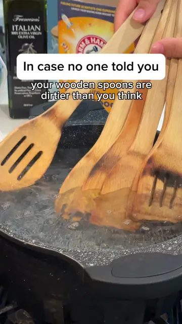 Time for your monthly wooden spoon refresh! 🌟 Give your wooden utensils some lo