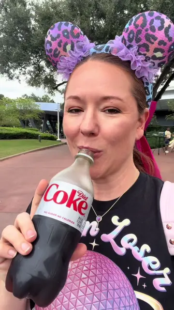 Simple Disney hack that helps Disney annual passholders save money. Buy your bot