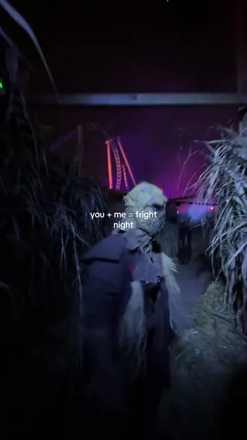 Who’s going to be going to @ThorpeParkOfficial fright nights this year? 🎃 tag w