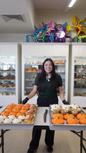 🍂 New Fall Pan Dulce is HERE! 🍁🤎 Fall just got a little sweeter at Esperanza 