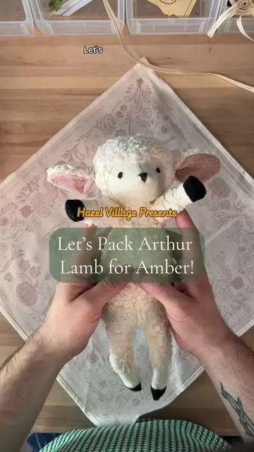 While Emma Rabbit is the resident fashion expert here at Hazel Village, Arthur L