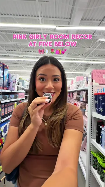 The gold frames, shelves and pin boards?!! Soo many cute finds!! 🎀🪞🌷🛍️💕 @Fi