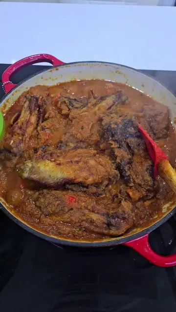 How i made this quick, quick,  stew 😋 for hubby 