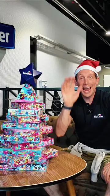 So baut man den hitschies Adventskalender 2026: hitschies Christmas Tree auf! 🎄