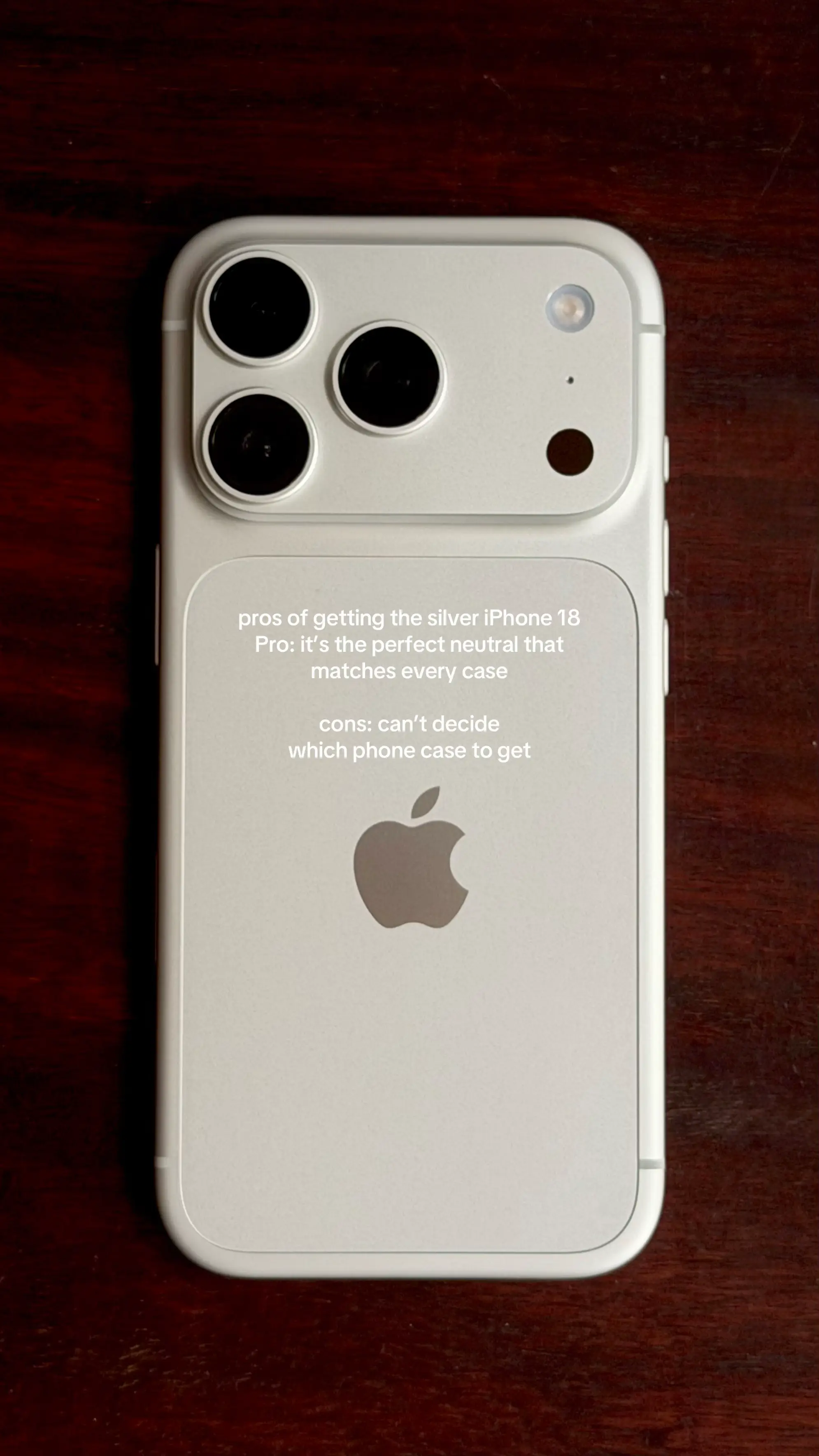 When the pro is also a con… 🤣 she is gorg though 🩶✨ • #iphone18pro #iphone #ip