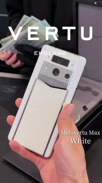 POV: Your unboxing budget looks like this. 💵📱 Explore VERTU in BIO. #Vertuphon
