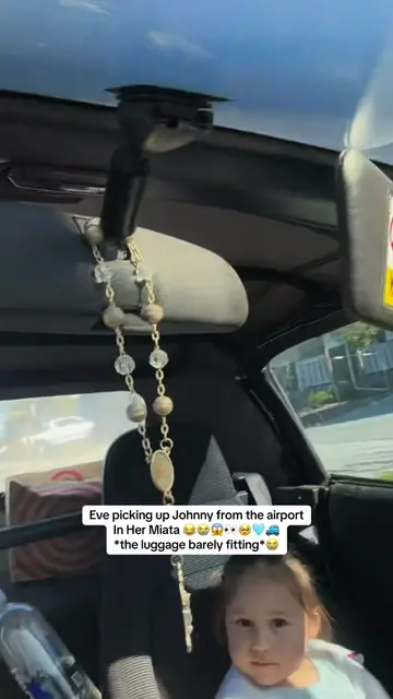 Eve picking up Johnny from the airport In Her Miata 😂😭😱👀🥹🩵🚙   *the luggag