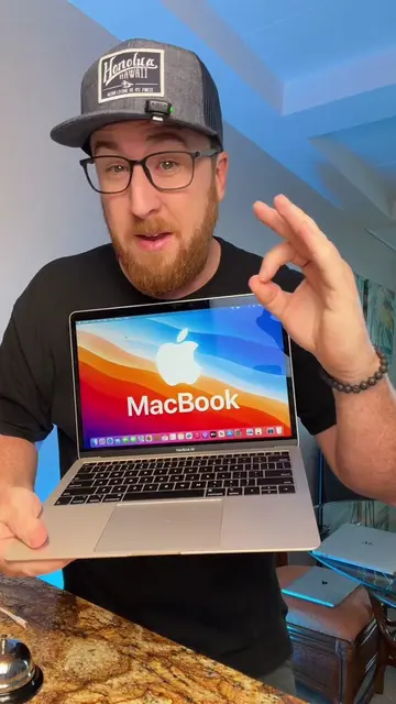 Join my live stream for an incredible deal on a MacBook Air with just a few left