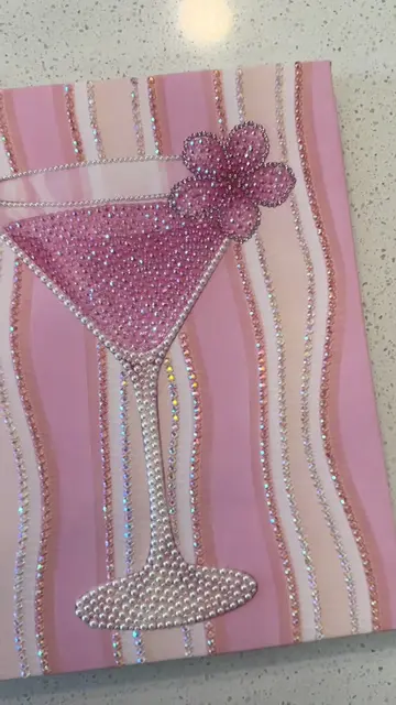 Our new drop is live! Limited stock of our new arrivals!!💗🍸 #diamondart #bedaz