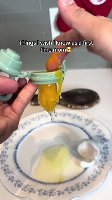 Best baby hack ever🤯🤍 #momhacks #LifeHack #useful  #momtips #momhack