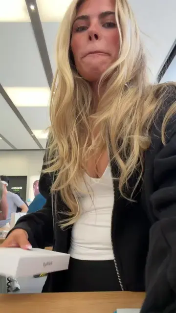 Update: LOVE the black, HATE I'm logged out of tik tok. Currently can only got o
