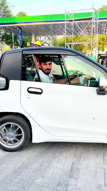 Mehnga petrol bhool jao! 🚗⚡ Pakistan me aa gayi sab se sasti aur compact Mini E