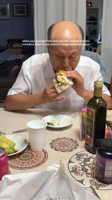 clearly grandpa cho was struggling with his sandwich 🤣🤣🤣 but they now love sa