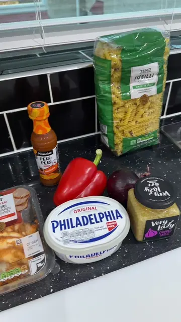 Nando’s Pasta 🐓🍴 #cookwithme #recipes #glasgowfoodie #scottishtiktok #nandospa