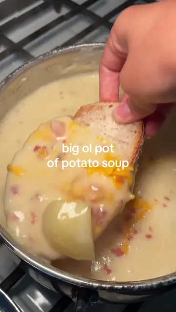 big ol pot soup series: potato soup #fyp #fypシ #fypシ゚viral #xyzbca #dips 