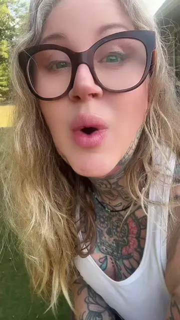 Need a hair appointment NOW? ✂️🔥 HairNow connects you with beauty professionals