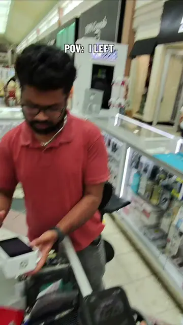 I Went to Another Mall… and Got a Taste of My Own Medicine 😭😂 #phonerepair #sa