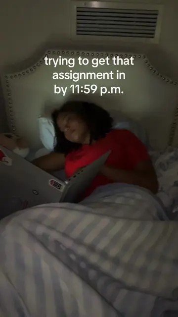 11:59 on the dot.  #college #collegeassignments #fyp #sec #university 