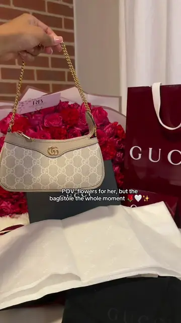 Flowers fade, but this bag obsession? Never 🌹🤍✨🍂