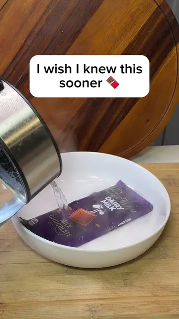 I wish I knew this sooner ✨ #lifehacks #KitchenHacks #EasyRecipe #chocolate #tip