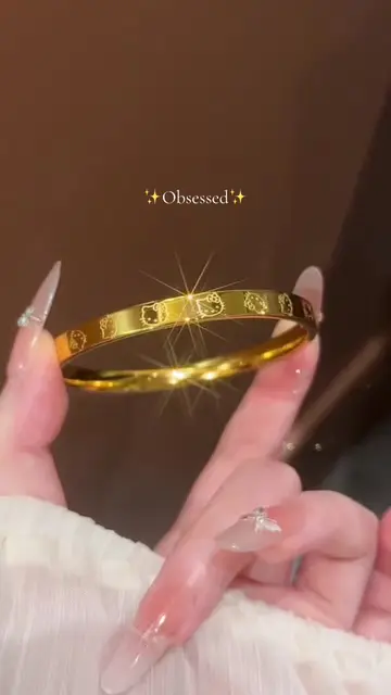 obsessed with this hello kitty bracelet!!✨✨#hellokittylover #hellokitty #helloki