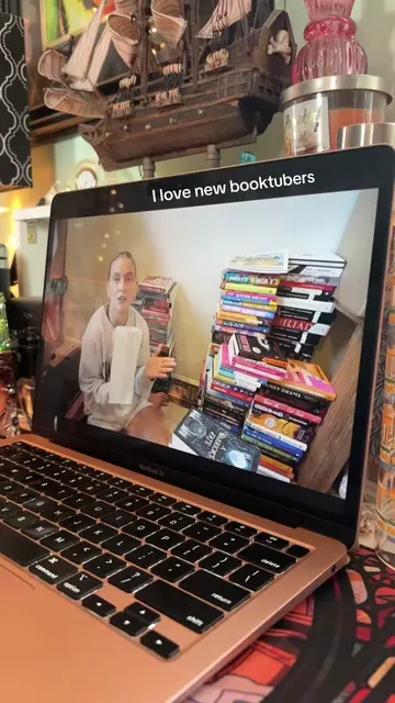 they literally raised me, miss them sm🥹💔 (still adore our current booktubers💖