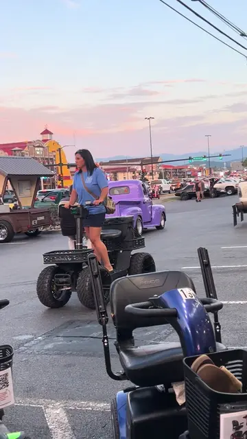 What’s this thing called? #rodrun #pigeonforge 