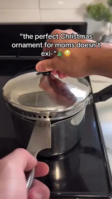 Moms you need to see this🥹🎄 #tiktokmademebuylt #viral #giftidea #memories #chr