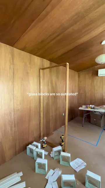 Glass blocks are officially making a comeback—and this mid-century install prove