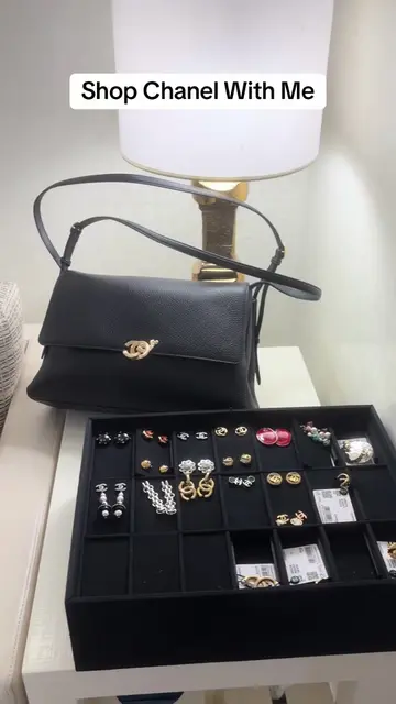 As promised here are the highlights from my visit to the @ChanelOfficial boutiqu