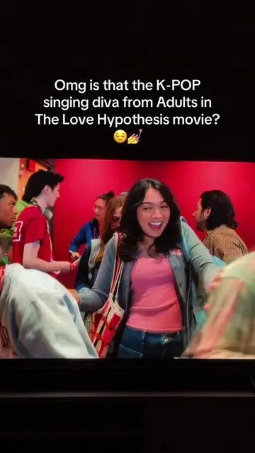 Carly from Adults TV show - what are you doing here? 😌✨ Hahah I was trying to f