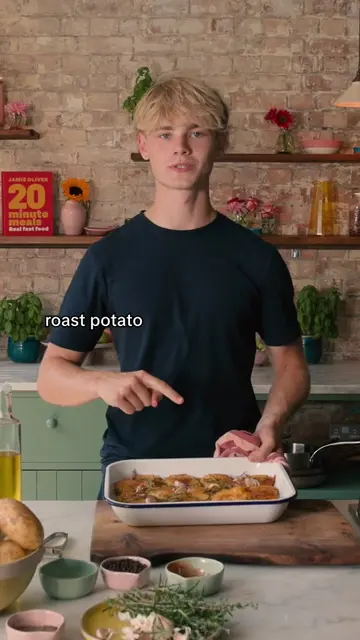 Right, check this out! Welcome to Jamie’s Skill Series! Let'd do spuds with @Cal