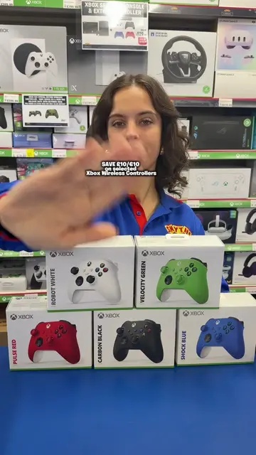Save £10/€10 on Selected Xbox Wireless Controllers! 🎮  Available in-store and o
