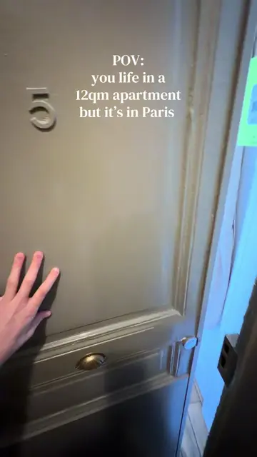 Quick roomtour 🚪🦶🏽 #RoomTour #asmr #paris #fyp #bathroom 