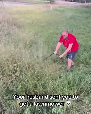 He’ll be mowing that lawn for 10 years 💀 (🎥:@Juju ✨) #fail #dad 